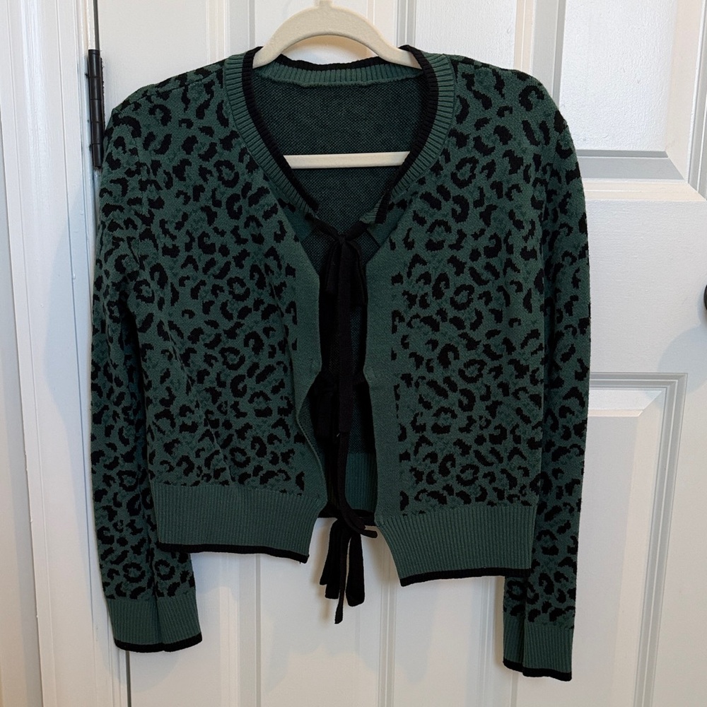 Boutique Leopard Print Green Tie Front Sweater